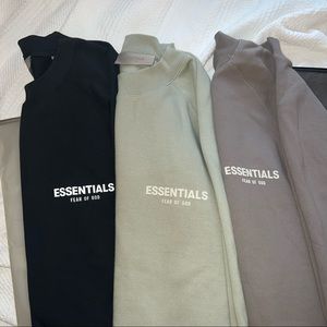 Large Black Essentials Crewneck FOG